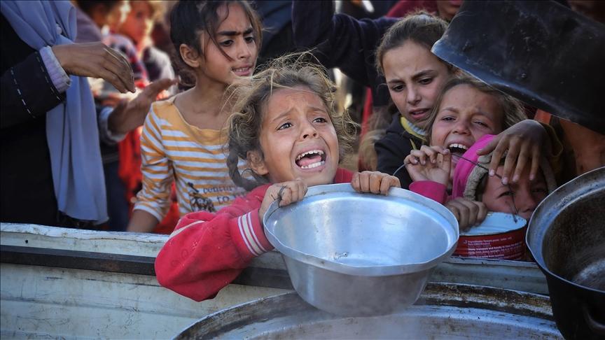 Yetimin Duası Sofrana Bereket Katsın.
